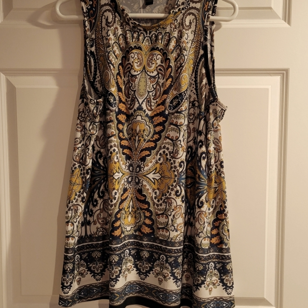 B-Design Women's Sleeveless Top